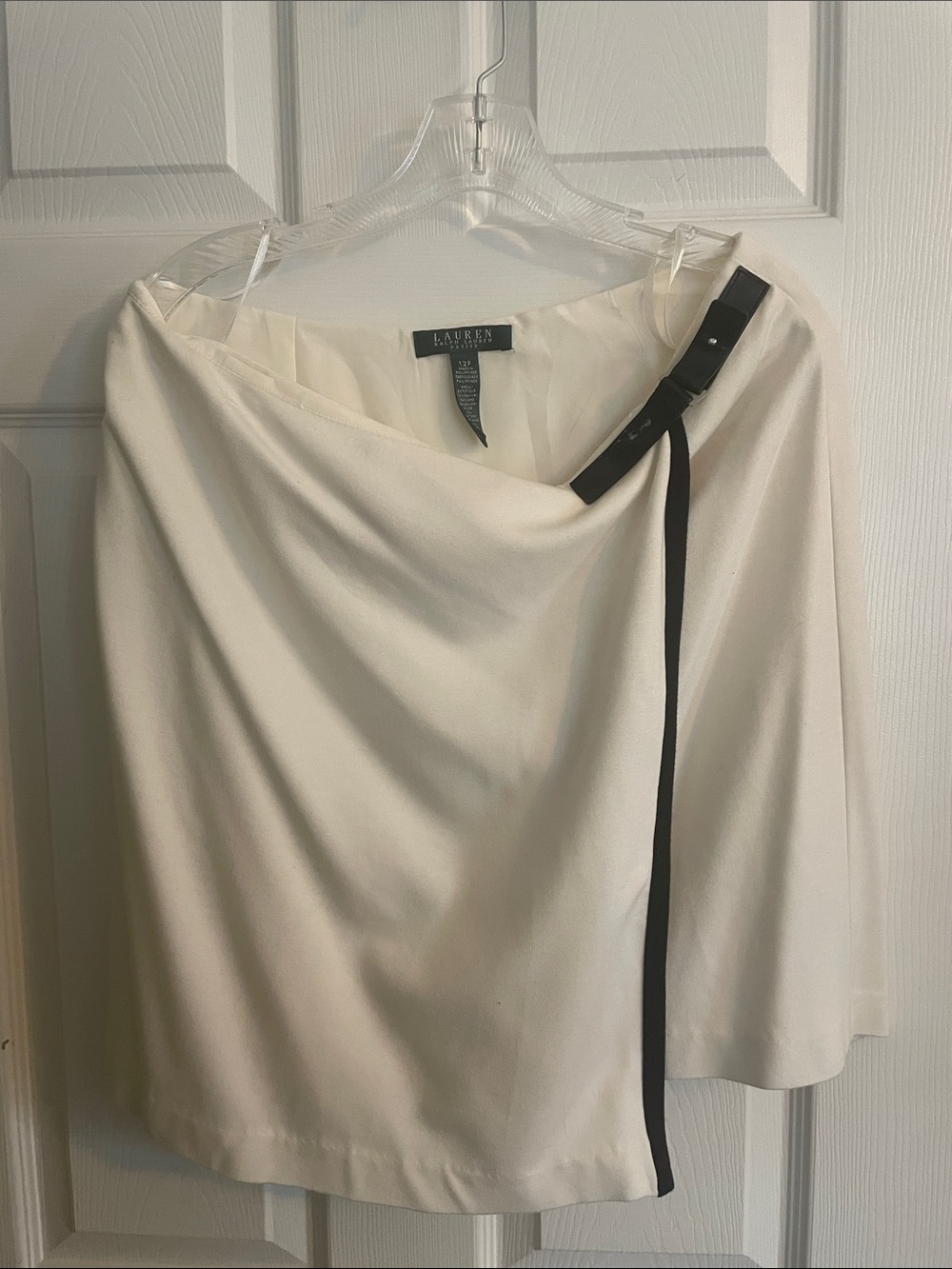 Ralph Lauren White Wrap Skirt with Black Buckle Trim - Picture 1 of 3